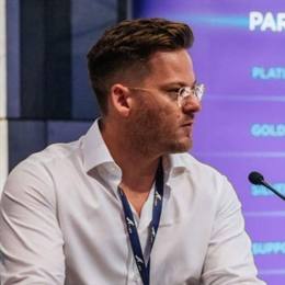 2025年7月份重卡市场销售同比增长46%,5家企业销量超万,重汽继续领跑